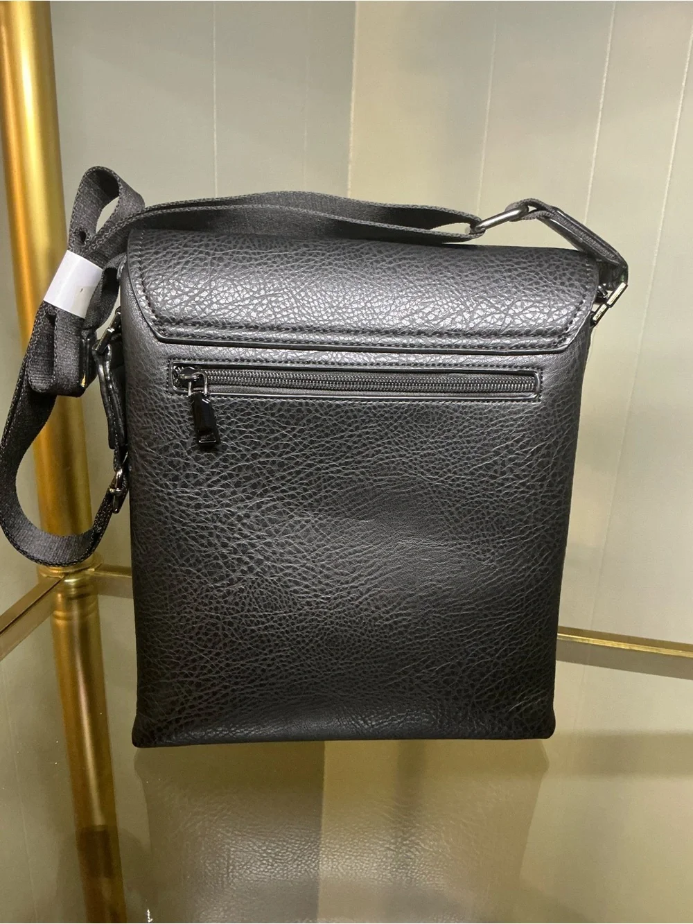 The Unbranded Brand modern black